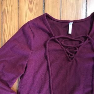 Tie up v neck sweater top
